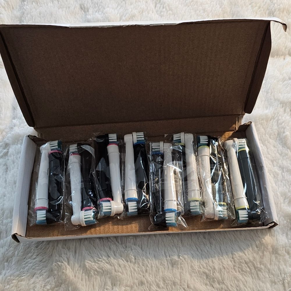 NEW 16 Individually wrapped Replacement Toothbrush heads For Oral-B.